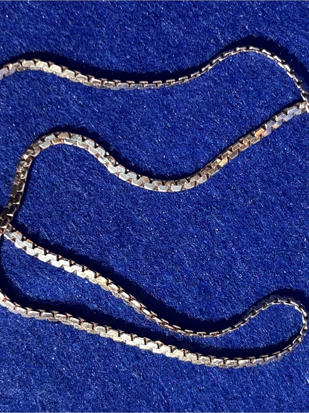10K Solid Gold Chain Anklet - Picture 4 of 5